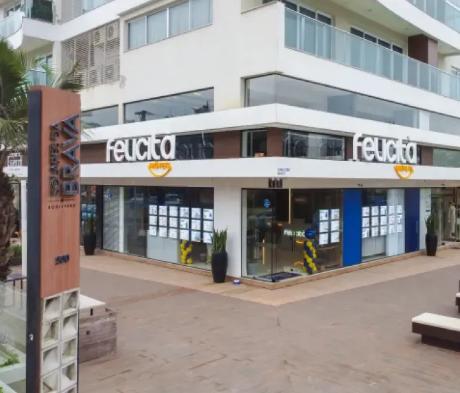 Fachada da Loja Praia Brava